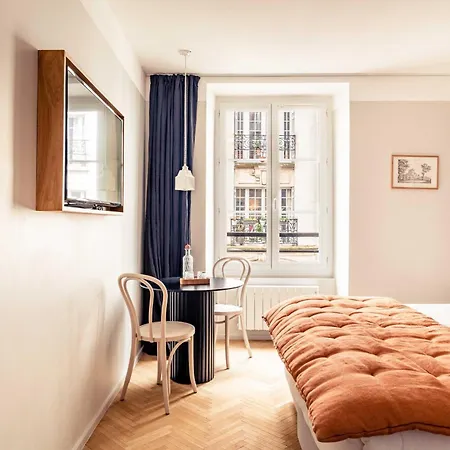Maison Traversiere 4* Paris