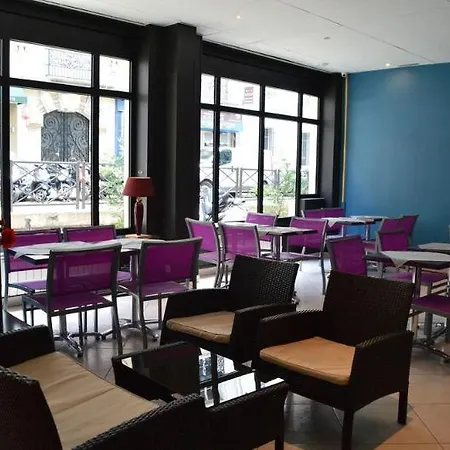 Maison Traversiere 4* Paris