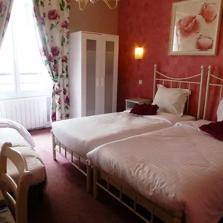 Hotel Maison Traversiere 4*