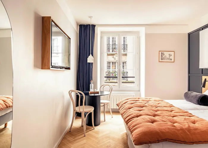 Maison Traversiere Hotel