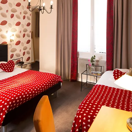 Maison Traversiere 4* Paris