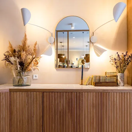 Maison Traversiere Hotell