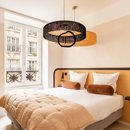 Maison Traversiere Paris