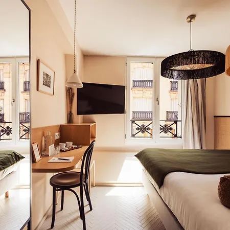 Maison Traversiere Hotel