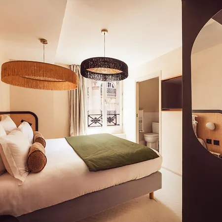 Maison Traversiere Hotel
