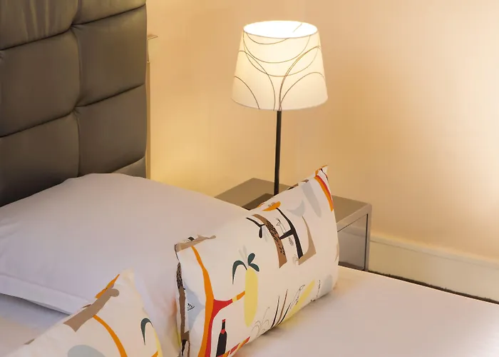 Maison Traversiere 4* 파리