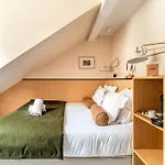 Maison Traversiere فندق 4*