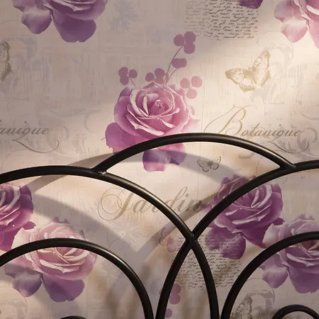 Maison Traversiere فندق 4*