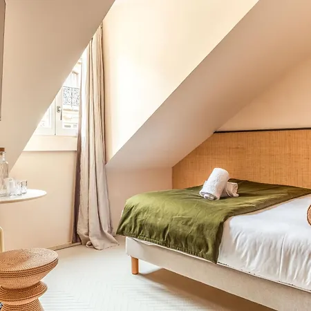 Maison Traversiere 4* باريس