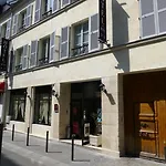 Maison Traversiere Otel