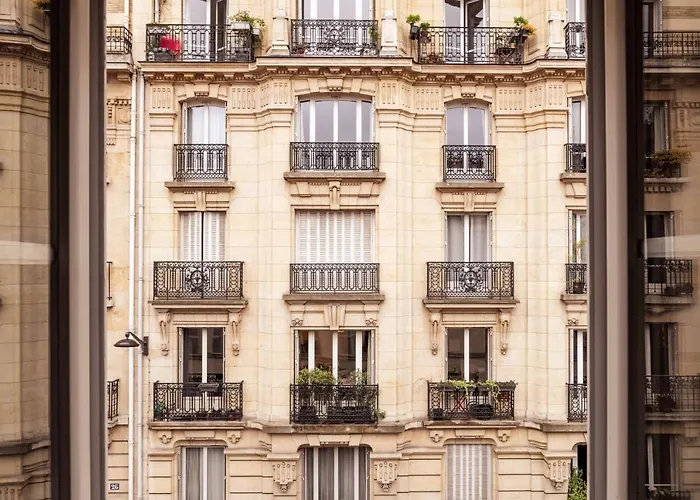 Maison Traversiere Hotel Paris
