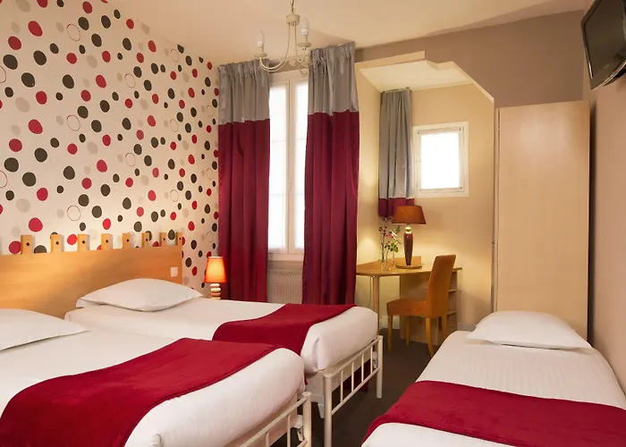 Maison Traversiere Hotel 4*