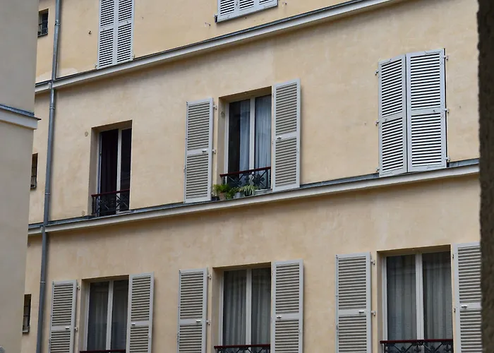 Maison Traversiere 4* Paris